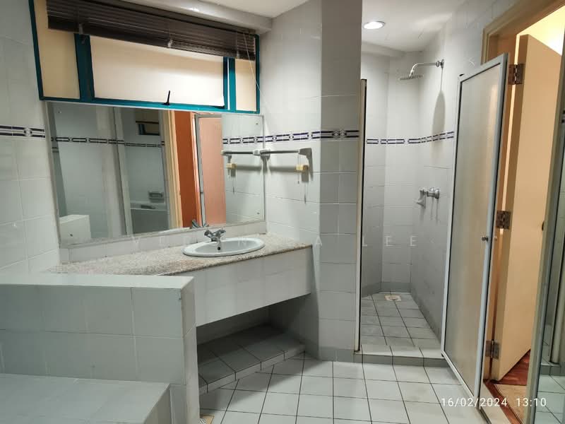 Condominium for Rent at D' Mayang Condominium - Veronica Lee - Bathroom - PropertyGuru.com.my