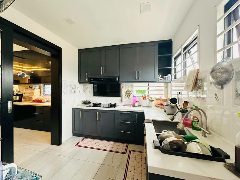 Rumah Teres 2 Tingkat untuk Dijual di U12, Taman Cahaya Alam (Shah Alam) - Reena Sarif - Kitchen - PropertyGuru.com.my