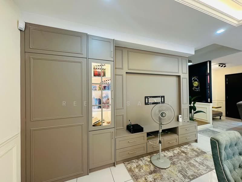 Rumah Teres 2 Tingkat untuk Dijual di U12, Taman Cahaya Alam (Shah Alam) - Reena Sarif - Living Room - PropertyGuru.com.my