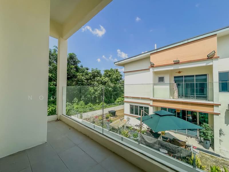 Rumah Berkembar untuk Dijual di Shah Alam (Selangor) - Noor Aini Bt Ayob - Balcony - PropertyGuru.com.my
