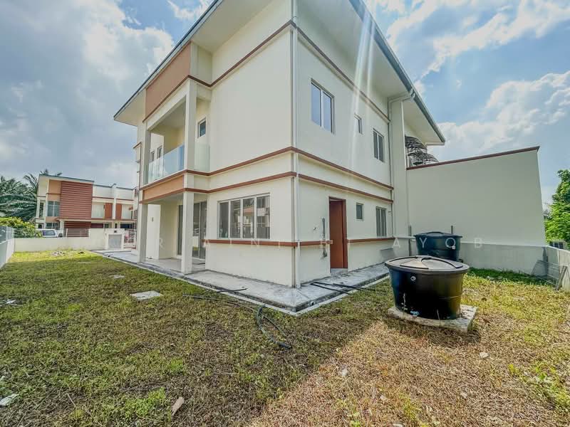 Rumah Berkembar untuk Dijual di Shah Alam (Selangor) - Noor Aini Bt Ayob - Exterior - PropertyGuru.com.my