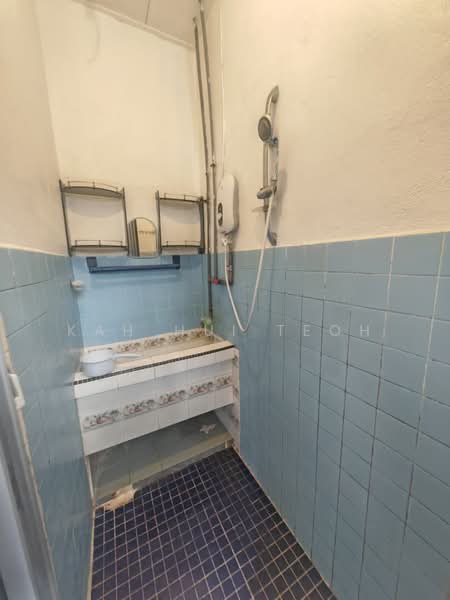 1-storey Terraced House for Sale in Taman Sejahtera (Bukit Mertajam) - Kah Hui Teoh - Bathroom - PropertyGuru.com.my