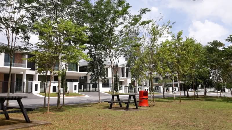Rumah Berkembar untuk Dijual di Shah Alam (Selangor) - Bee Kim - Exterior - PropertyGuru.com.my