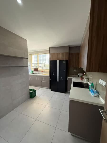 Condominium for Sale at Residensi R8 - Chia Sin - Kitchen - PropertyGuru.com.my