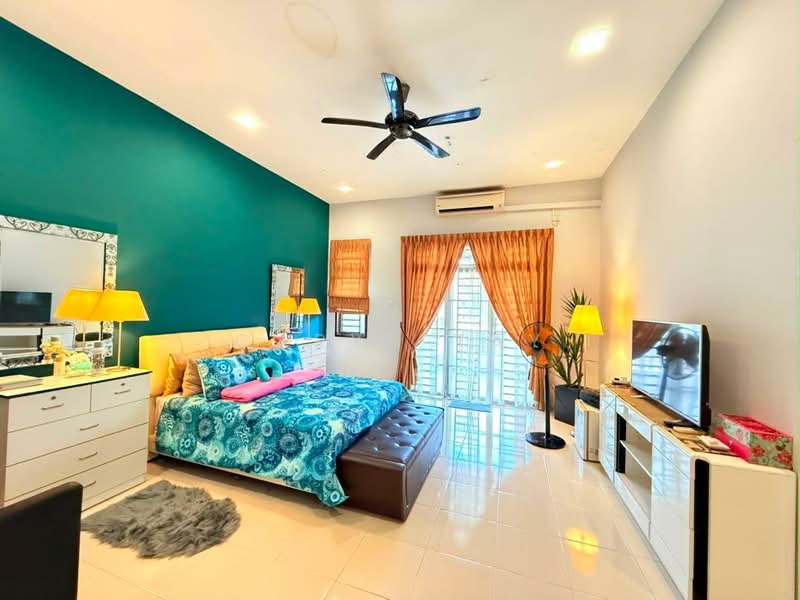 Rumah Teres 2 Tingkat untuk Dijual di Taman Kempas Utama (Tebrau) - Caryn Tay - PropertyGuru.com.my