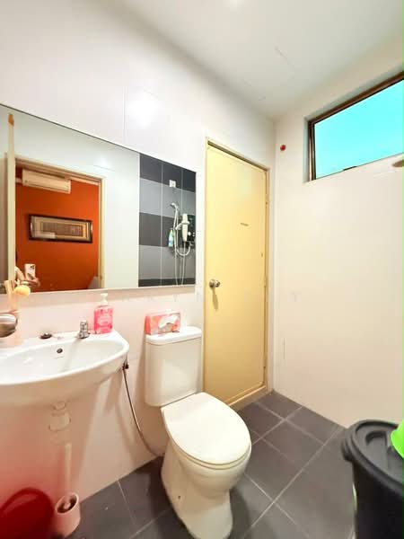 Rumah Teres 2 Tingkat untuk Dijual di Taman Kempas Utama (Tebrau) - Caryn Tay - PropertyGuru.com.my