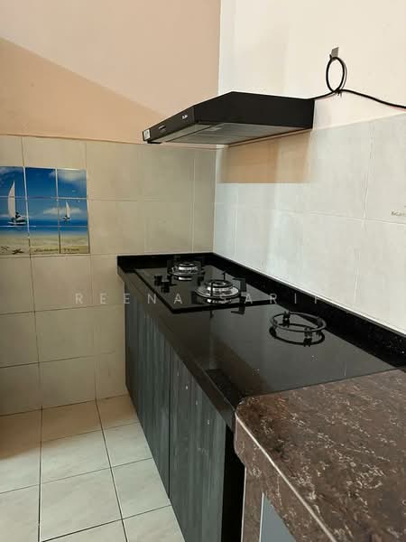 Condominium for Sale at Kondominium Kristal - Reena Sarif - Kitchen - PropertyGuru.com.my