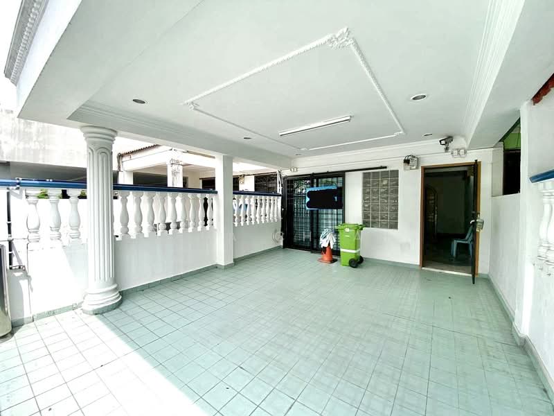 Rumah Teres 2.5 Tingkat untuk Dijual di Taman Sri Bintang (Kepong) - Nana Cheah - PropertyGuru.com.my