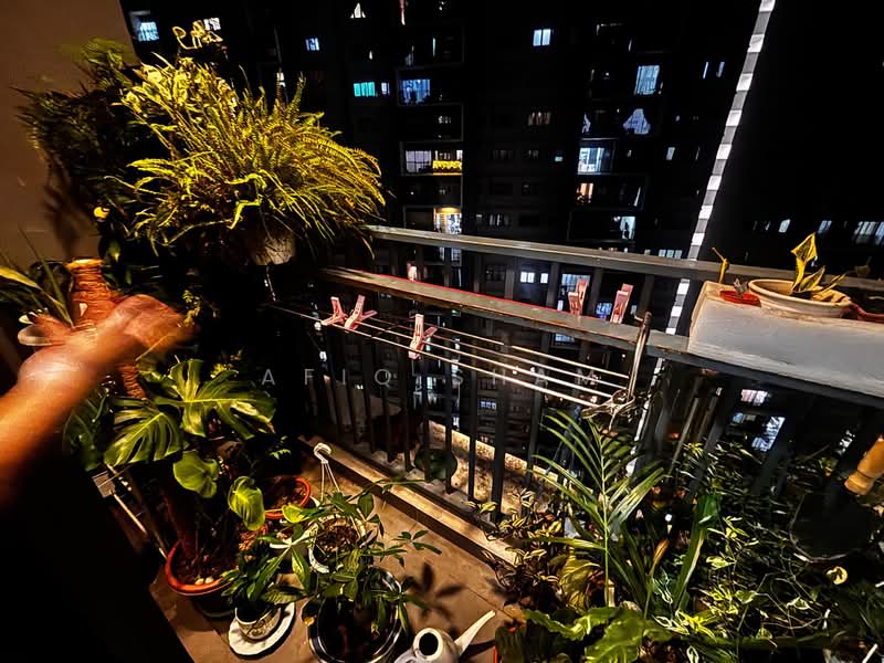 Service Residence for Sale at Seasons Garden Residences - Afiq Sham - Balcony - PropertyGuru.com.my