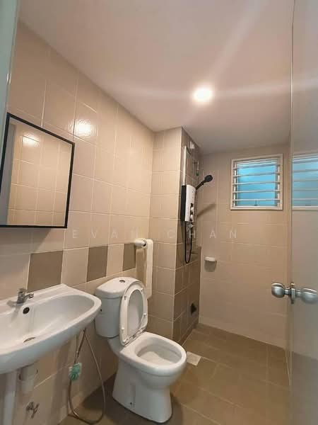 Apartment for Sale at Seri Baiduri - Evan Chan - Bathroom - PropertyGuru.com.my