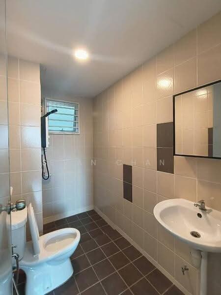 Apartment for Sale at Seri Baiduri - Evan Chan - Bathroom - PropertyGuru.com.my