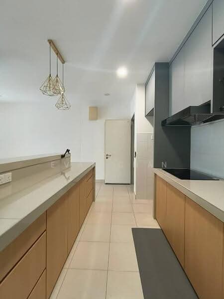 Apartment for Sale at Seri Baiduri - Evan Chan - Kitchen - PropertyGuru.com.my