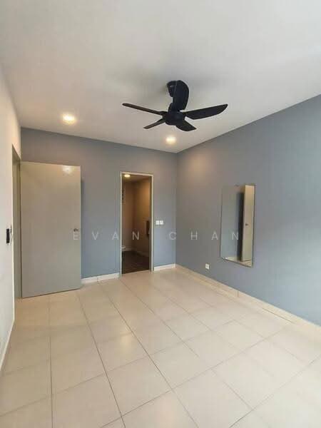 Apartment for Sale at Seri Baiduri - Evan Chan - Master Bedroom - PropertyGuru.com.my