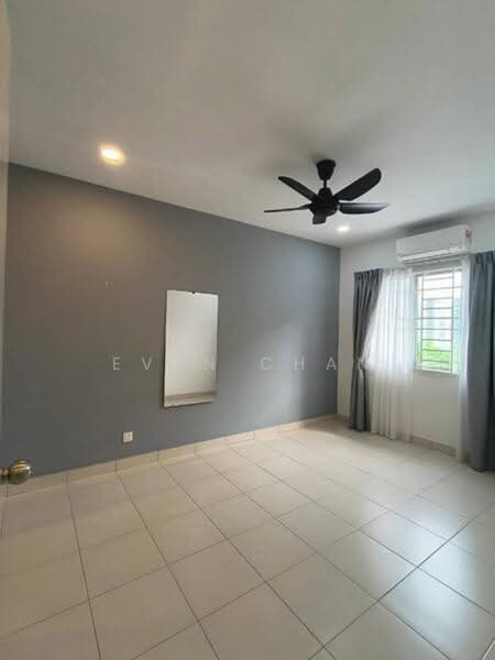Apartment for Sale at Seri Baiduri - Evan Chan - Master Bedroom - PropertyGuru.com.my