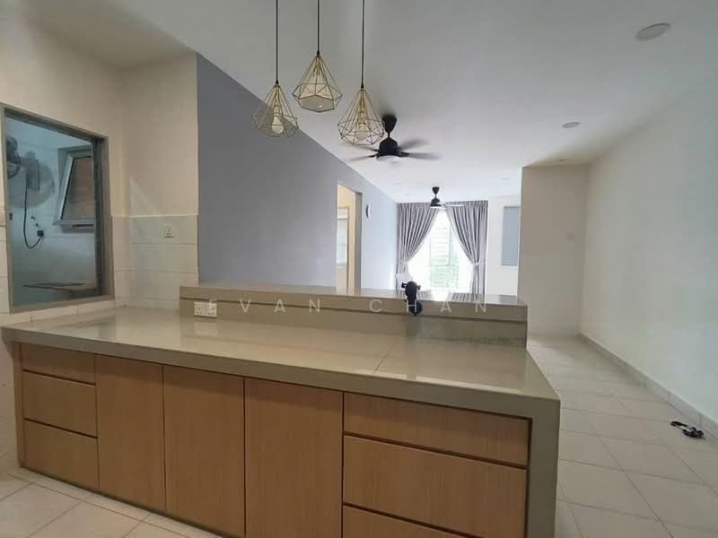 Apartment for Sale at Seri Baiduri - Evan Chan - Kitchen - PropertyGuru.com.my