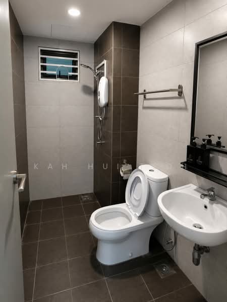 Service Residence for Rent at Meritus Residensi - Kah Hui Teoh - Bathroom - PropertyGuru.com.my