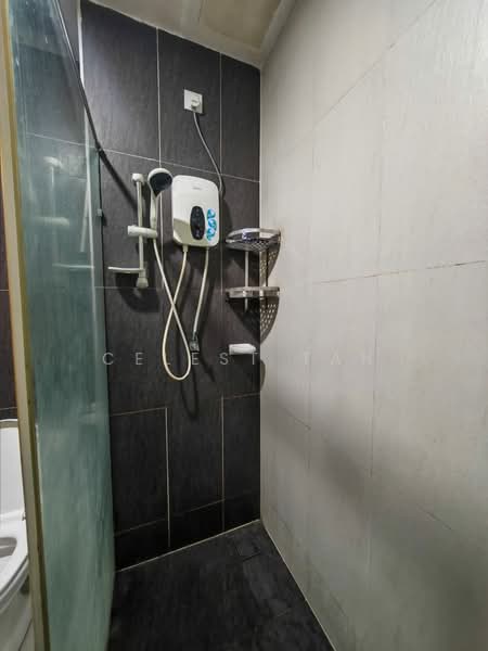Service Residence for Rent at D'Secret Garden (Pangsapuri Kempas Indah) - Celest Tan - PropertyGuru.com.my