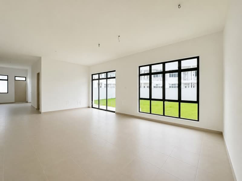 Semi-Detached House for Sale in Taman Mount Austin (Tebrau) - Phoebe Foo - Living Room - PropertyGuru.com.my