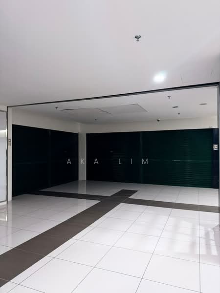 Kedai untuk Disewa di KL City Centre (Kuala Lumpur) - Aka Lim - Interior - PropertyGuru.com.my