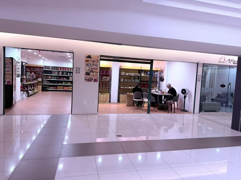 Kedai untuk Disewa di KL City Centre (Kuala Lumpur) - Aka Lim - Interior - PropertyGuru.com.my