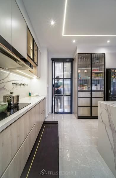 Semi-Detached House for Rent in Telok Panglima Garang (Selangor) - Wilson Ng - Kitchen - PropertyGuru.com.my
