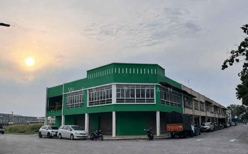 Shop for Rent in Taman Bukit Piatu Mutiara (Bukit Baru) - Wesley Tan - Exterior - PropertyGuru.com.my