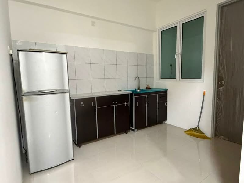 Condominium for Rent at Zen 6 - Cheau Chie Ooi - Kitchen - PropertyGuru.com.my