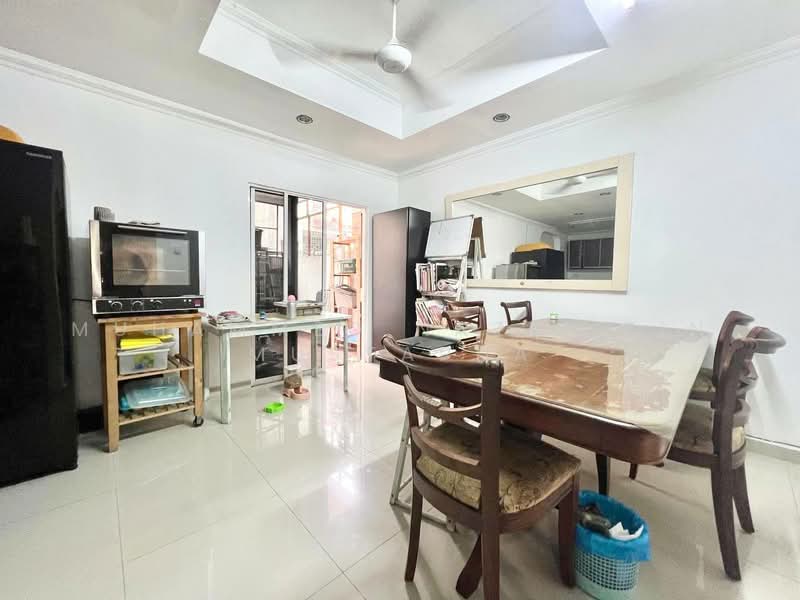 Rumah Teres 2 Tingkat untuk Dijual di Sungai Buloh (Selangor) - Muhammed Nazri bin Mustapha - Dining Room - PropertyGuru.com.my