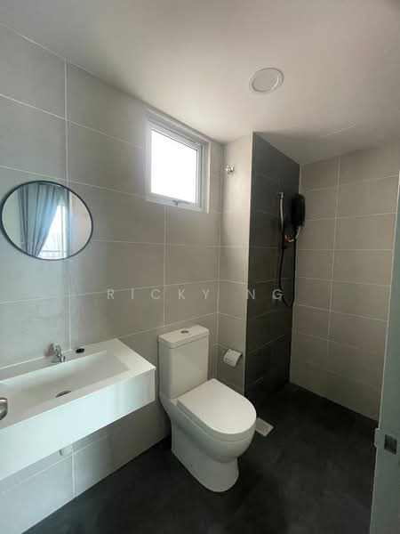 Servis Apartment untuk Disewa di Residensi MH Platinum 2 - Ricky Ng - Bathroom - PropertyGuru.com.my