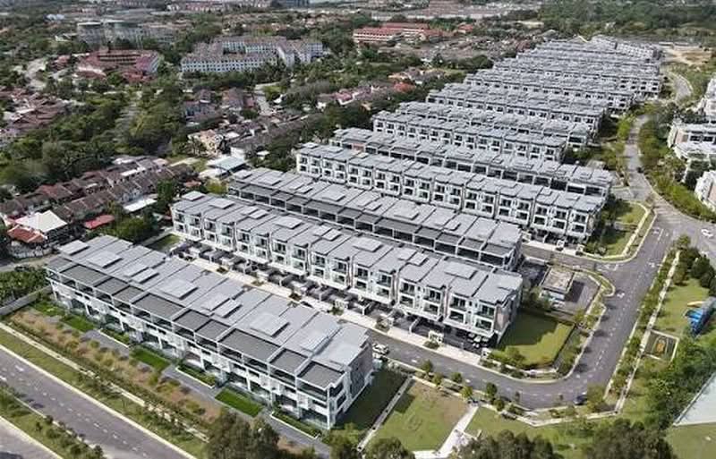 2.5-storey Terraced House for Sale in Puchong (Selangor) - Bee Kim - Exterior - PropertyGuru.com.my