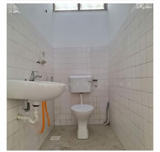 1-storey Terraced House for Sale in Seksyen 28, Taman Alam Megah (Shah Alam) - Wing Choo Ching - Bathroom - PropertyGuru.com.my