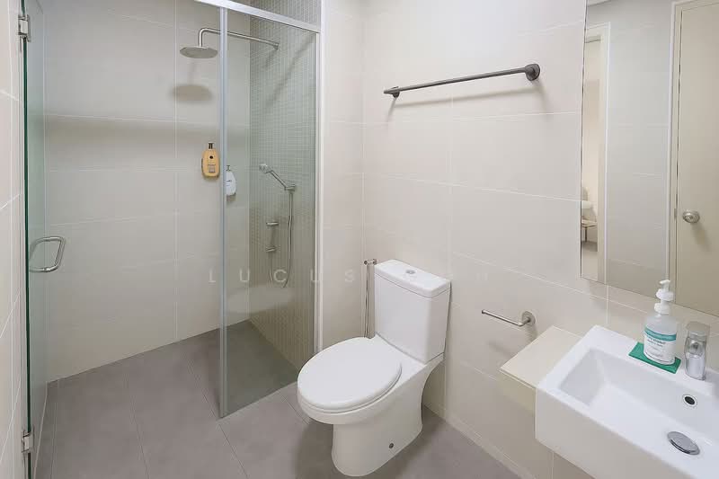 Servis Apartment untuk Dijual di Emerald 9 - Lucus Goh - Bathroom - PropertyGuru.com.my