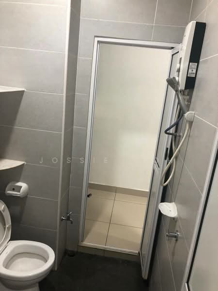 Servis Apartment untuk Disewa di BM City Suites @ BM City Mall - Jossie Teoh - Bathroom - PropertyGuru.com.my