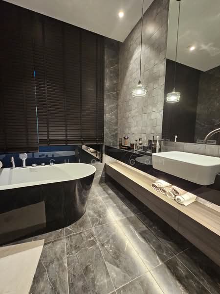 Servis Apartment untuk Dijual di Twin Tower Residence - Chloe Goh - Bathroom - PropertyGuru.com.my
