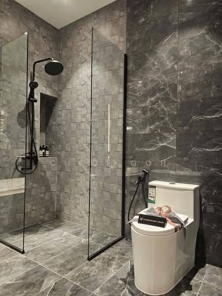 Servis Apartment untuk Dijual di Twin Tower Residence - Chloe Goh - Bathroom - PropertyGuru.com.my