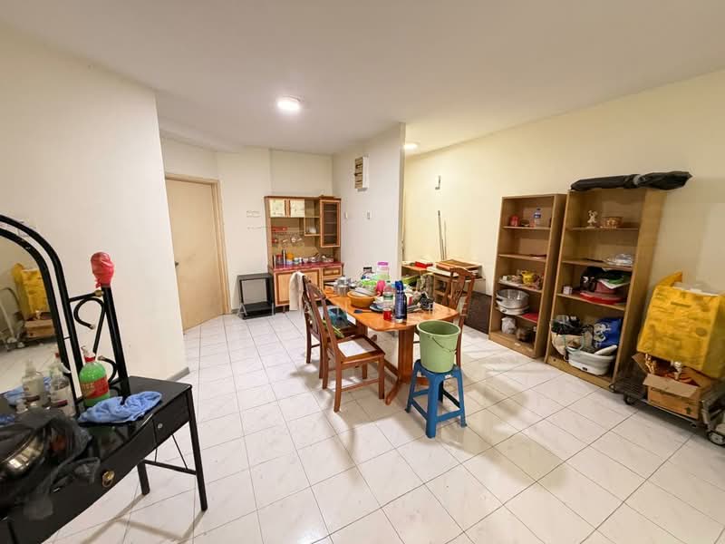 Condominium for Sale at Venice Hill - Alan Lee - Dining Room - PropertyGuru.com.my