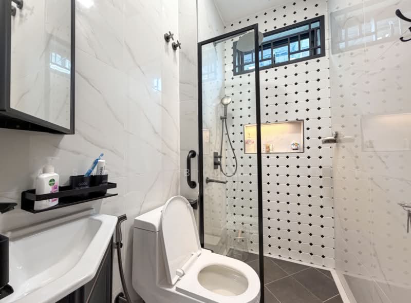 Rumah Berkembar untuk Dijual di Ulu Kelang (Melawati) - Aisyah Abdul Manap - Bathroom - PropertyGuru.com.my