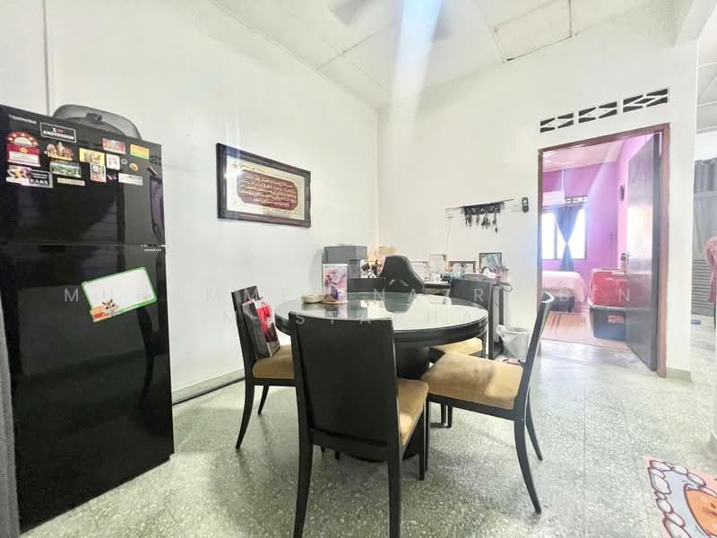 1-storey Terraced House for Sale in Taman Banting Jaya (Banting) - Muhammed Nazri bin Mustapha - Dining Room - PropertyGuru.com.my