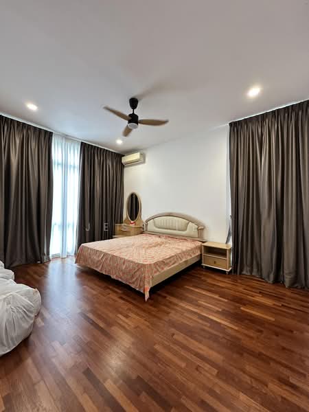 Rumah Berkembar untuk Disewa di Setia Eco Park (Setia Alam) - Jess Tee - Bedroom - PropertyGuru.com.my