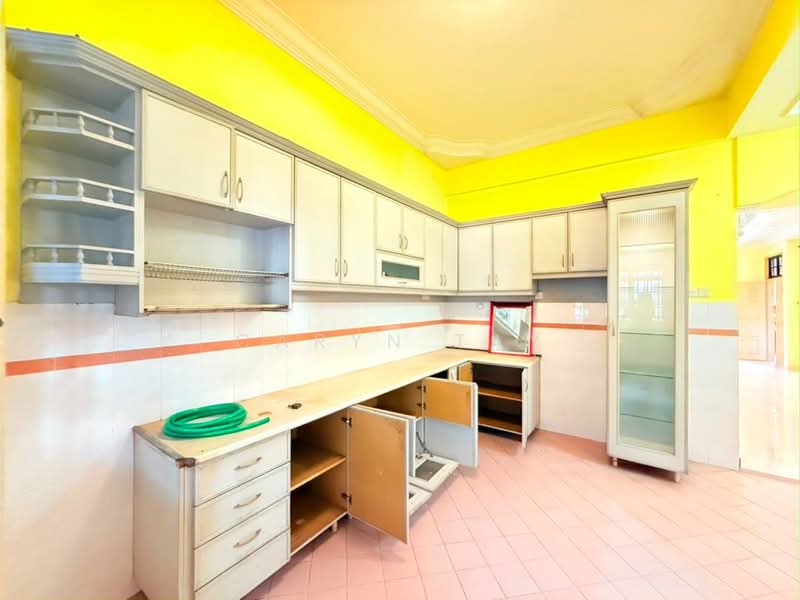 Rumah Teres 2-Tingkat untuk Dijual di Taman Dato' Chellam (Ulu Tiram) - Caryn Tay - PropertyGuru.com.my