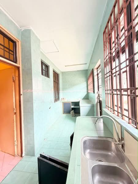 Rumah Teres 2-Tingkat untuk Dijual di Taman Dato' Chellam (Ulu Tiram) - Caryn Tay - PropertyGuru.com.my