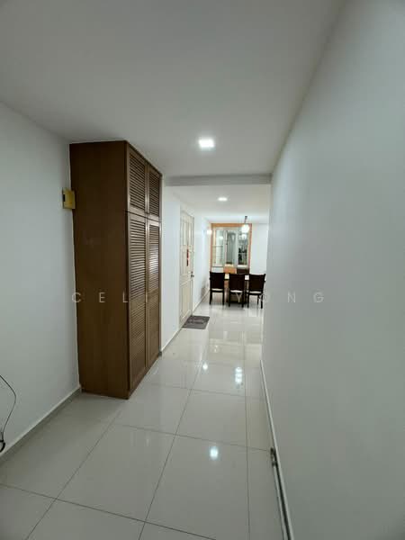 Condominium for Rent at The Straits View Condominium - Celine Yong - Corridor - PropertyGuru.com.my