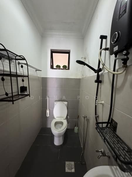 1-storey Terraced House for Sale in SS4 (Petaling Jaya) - Diana Poo - Bathroom - PropertyGuru.com.my
