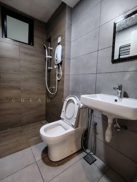 Servis Apartment untuk Dijual di Vivo Executive Apartment - Cheau Chie Ooi - Bathroom - PropertyGuru.com.my
