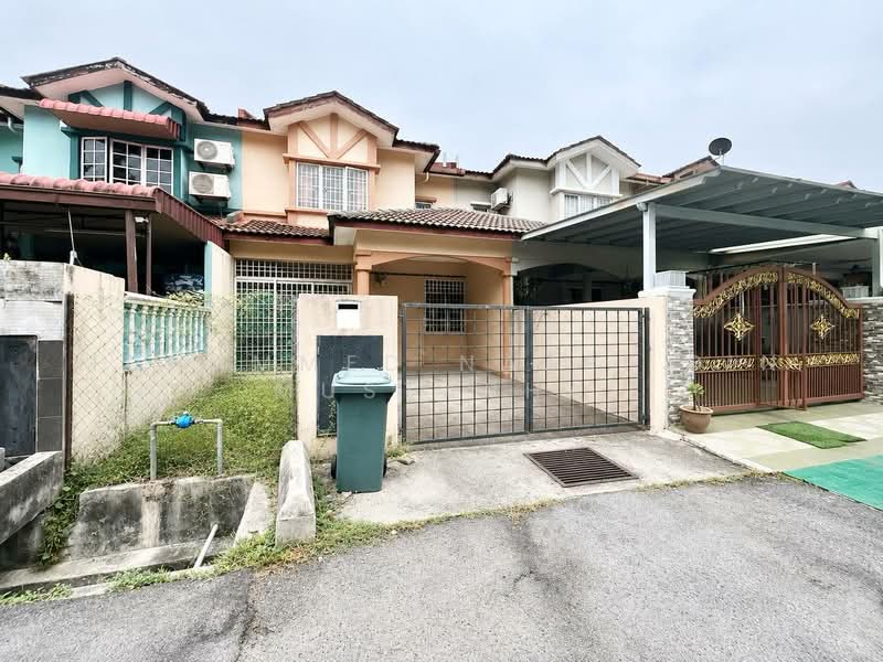 2-storey Terraced House for Sale in Seksyen 8 (Bangi) - Muhammed Nazri bin Mustapha - Exterior - PropertyGuru.com.my