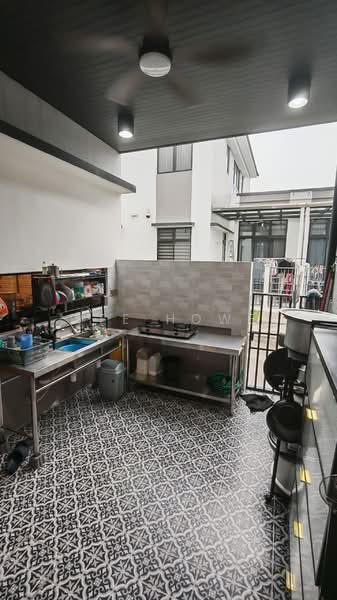 2-storey Terraced House for Sale in Taman Ekoflora (Johor Bahru) - Wee Howe - Kitchen - PropertyGuru.com.my