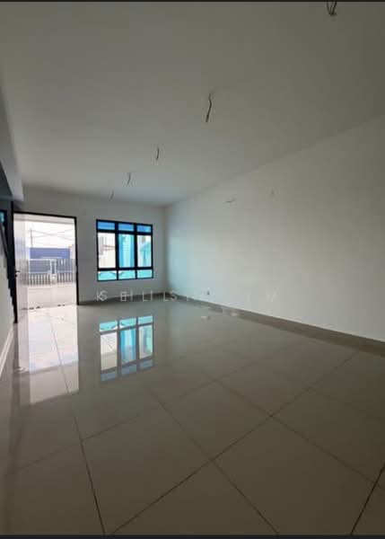Terraced House for Sale in Gelang Patah (Johor) - Kelly Lim - Living Room - PropertyGuru.com.my