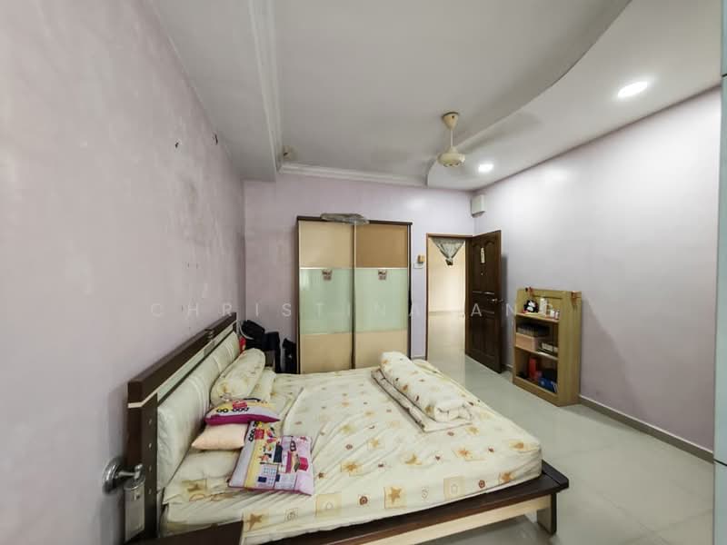 2-storey Terraced House for Sale in Taman Desa Tebrau (Tebrau) - Christina Ang - Bedroom - PropertyGuru.com.my