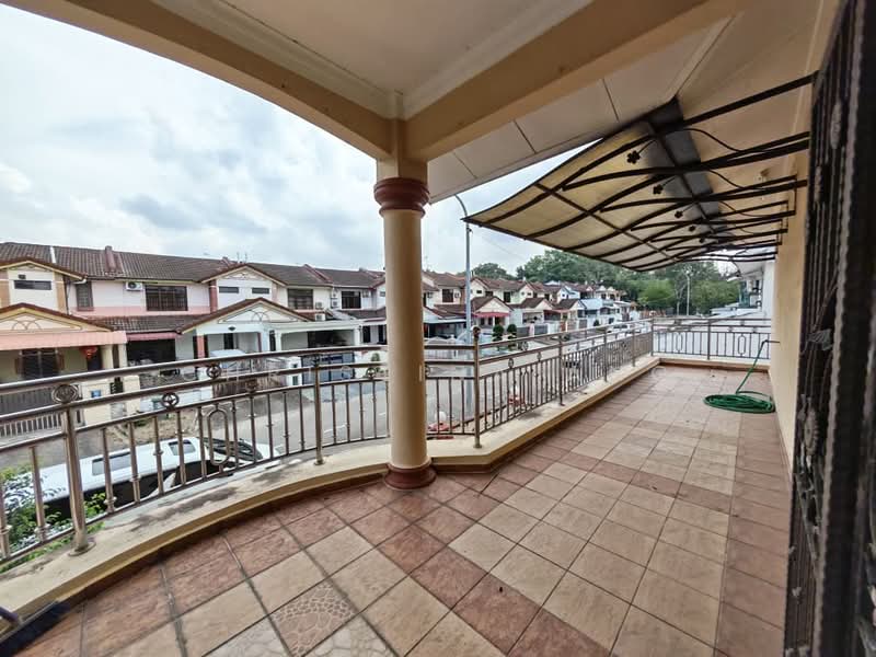 2-storey Terraced House for Sale in Taman Desa Tebrau (Tebrau) - Christina Ang - Balcony - PropertyGuru.com.my