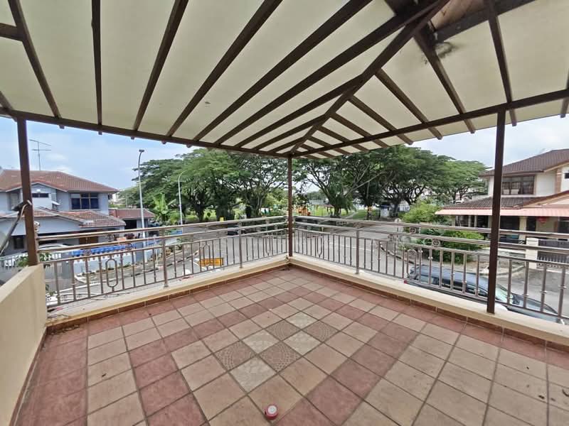 2-storey Terraced House for Sale in Taman Desa Tebrau (Tebrau) - Christina Ang - Balcony - PropertyGuru.com.my
